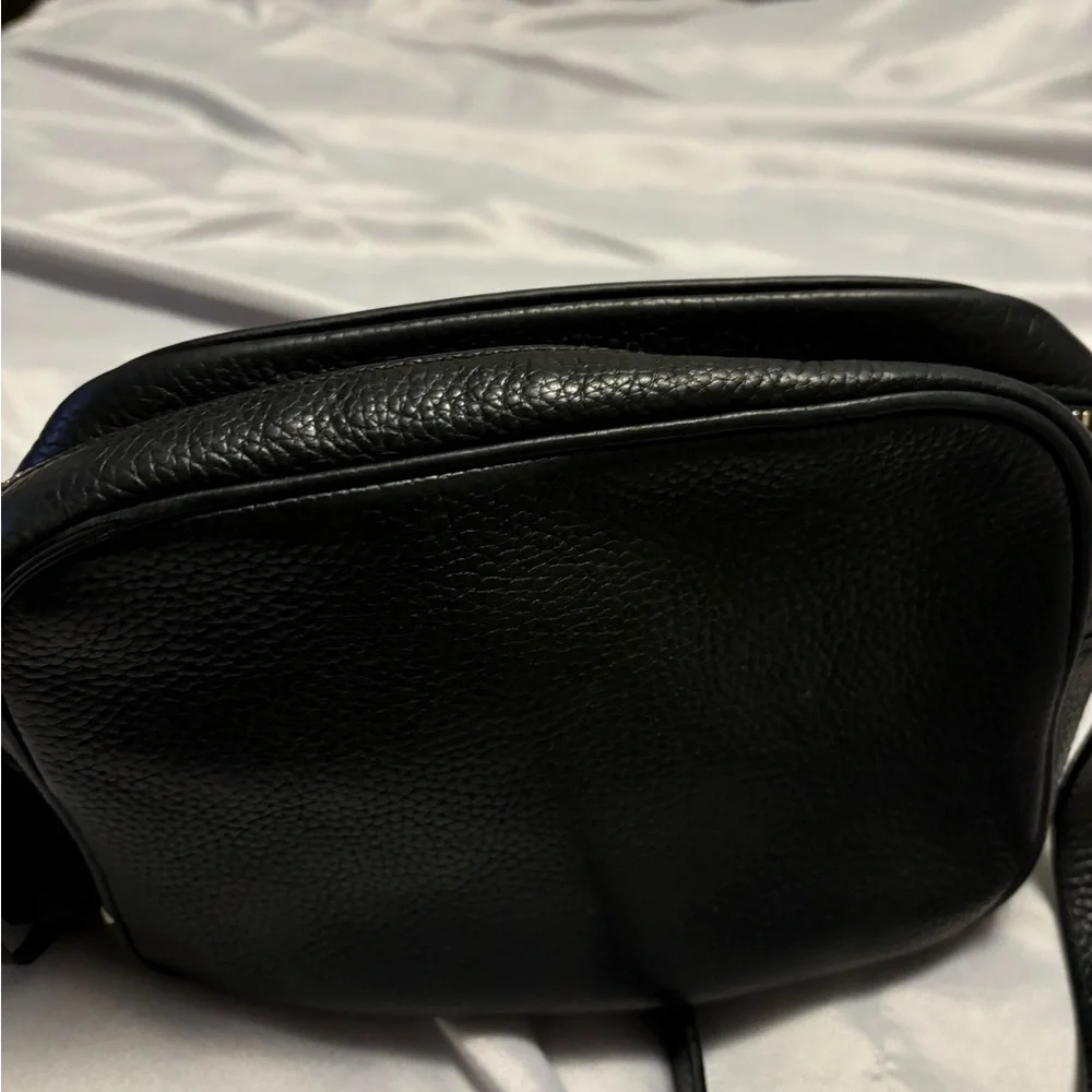 Authentic Gucci crossbody - Picture 6 of 9